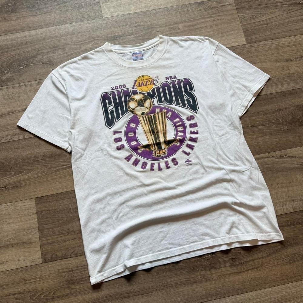 Los Angeles Lakers NBA Champions white tee